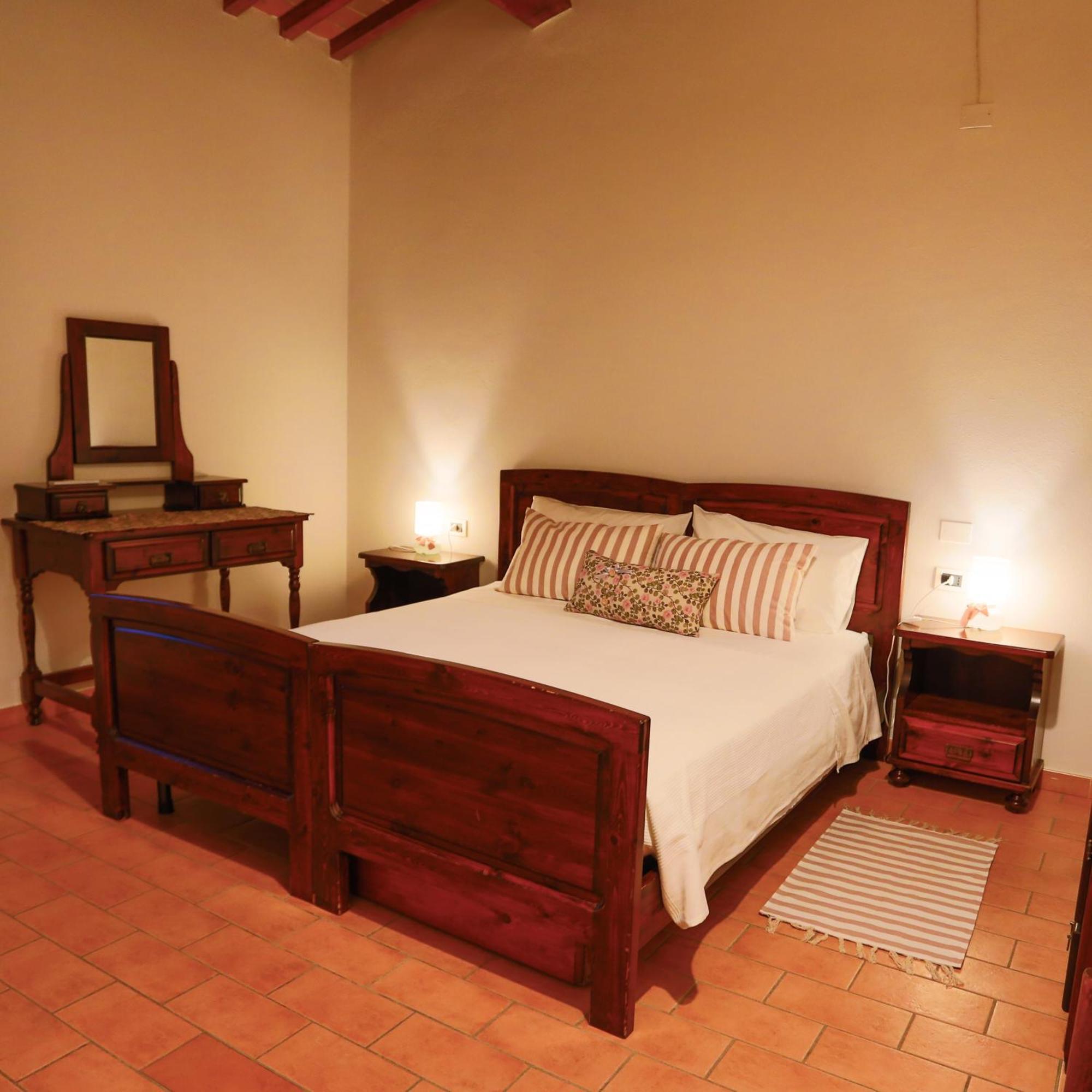 Agriturismo Cascina Cipressa San Romano  Ngoại thất bức ảnh