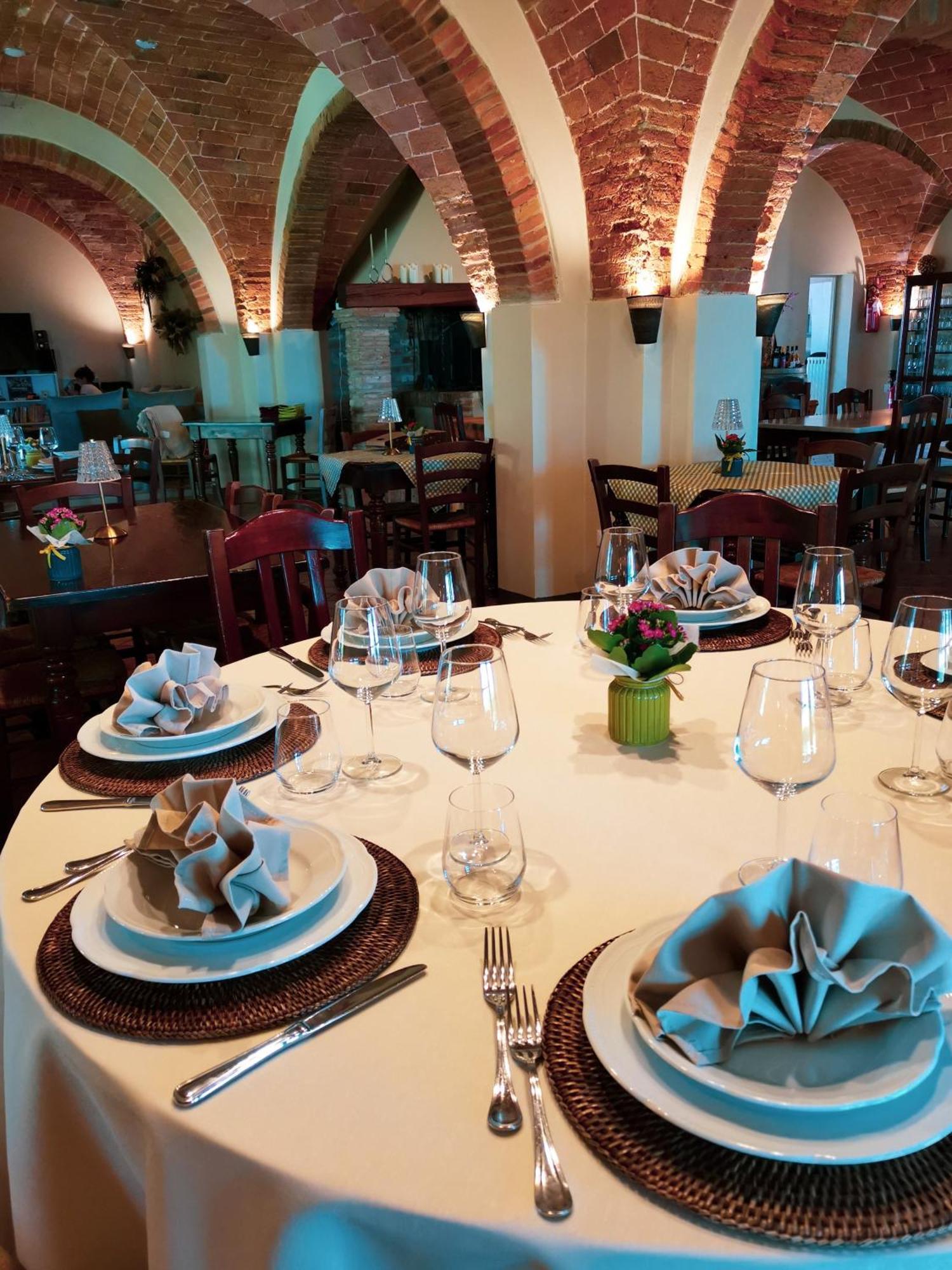 Agriturismo Cascina Cipressa San Romano  Ngoại thất bức ảnh